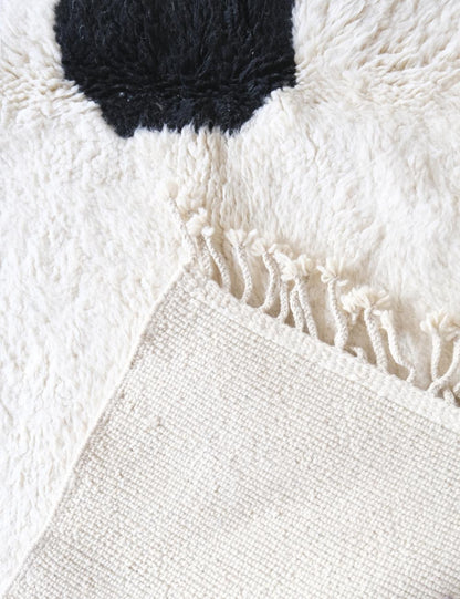 Moroccan Custom Black and White Area Rug - Forma 47