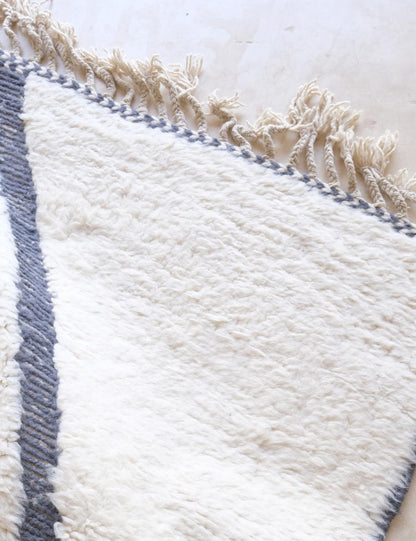 Moroccan Custom Modern Minimalist Style Rug - Echoes of love 43