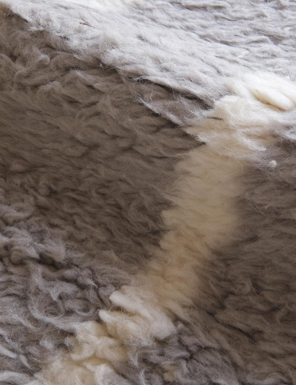 Moroccan Custom Minimal Line Art Rug - Forma 26