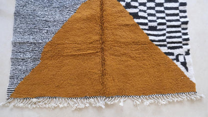 Moroccan Modern Wool Rug 8.8 x 6.9 ft / 268 x 212 cm - Surcoma