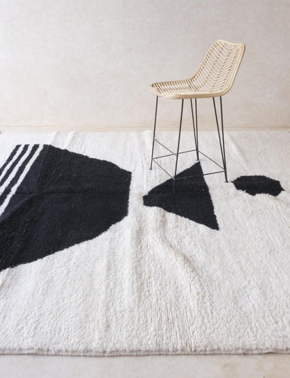 Moroccan Custom Black and White Area Rug - Forma 47