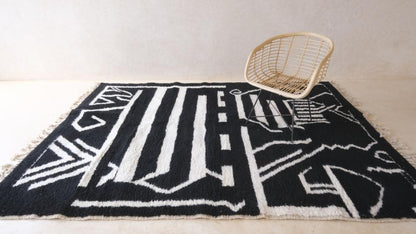 Black Moroccan Modern Rug 9.8 x 6.7 ft / 298 x 207 cm - Surcoma
