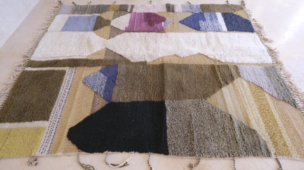 2020's Moroccan Modern Wool Rug - 9 x 7.1 ft / 273 x 218 cm