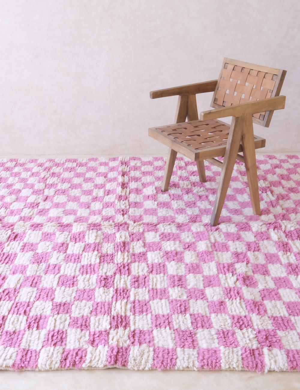 Moroccan Pink Checkered Wool Rug 9.6 x 7.1 ft / 292 x 217 cm - Surcoma