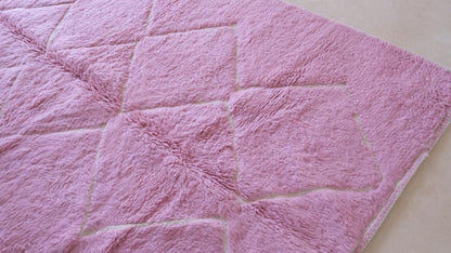 Moroccan Pink Wool Rug 9.3 x 7 ft / 283 x 216 cm - Surcoma