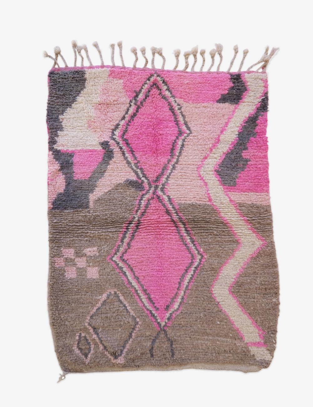 Moroccan Small Modern Wool Rug 5.3 x 3.6 ft / 163 x 112 cm - Surcoma