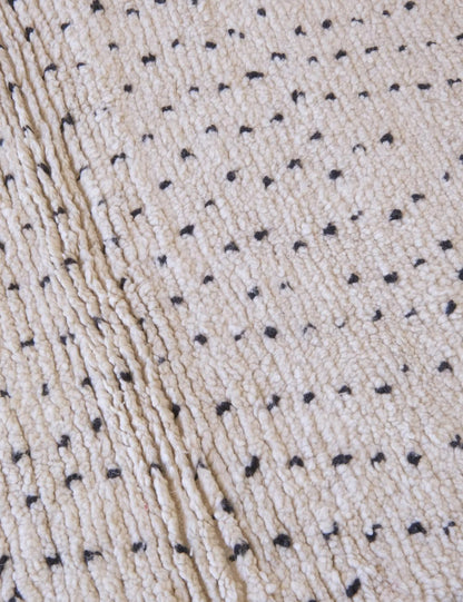 Small Polka Dots Off White Rug 5.2 x 3 ft / 160 x 94 cm - Surcoma