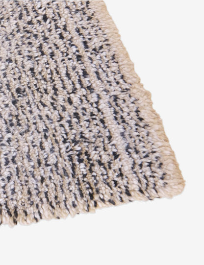Moroccan Small Wool Rug 4.4 x 3.6 ft / 133 x 112 cm - Surcoma