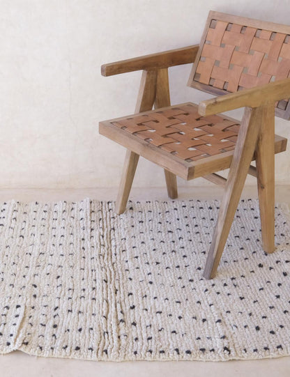 Small Polka Dots Off White Rug 5.2 x 3 ft / 160 x 94 cm - Surcoma