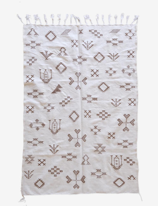 Moroccan Tribal Flatwoven Wool Rug 7.8 x 5 ft / 237 x 155 cm