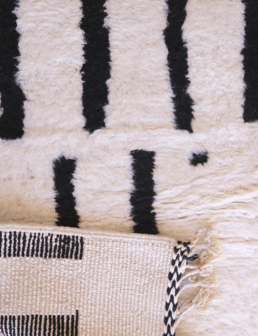 Scandi Minimalist Moroccan Custom Rug - Forma 45