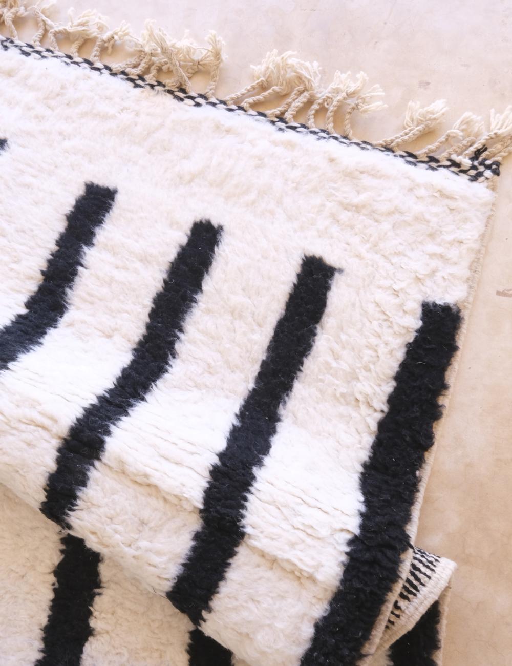 Scandi Minimalist Moroccan Custom Rug - Forma 45