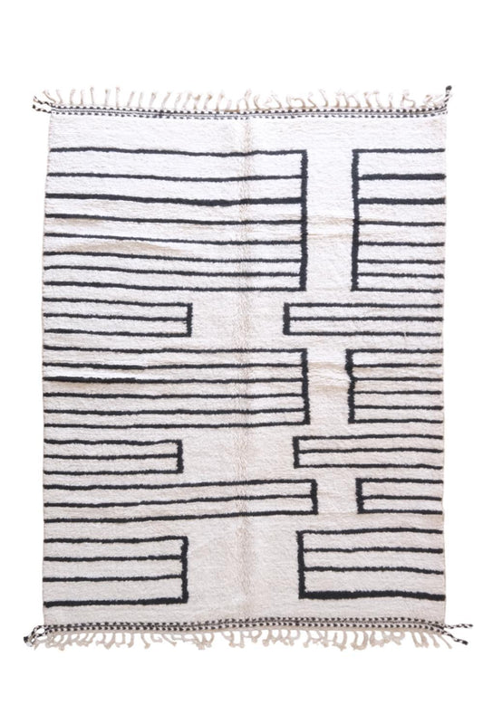 Moroccan White and Black Wool Rug 9.5 x 7 ft / 291 x 214 cm