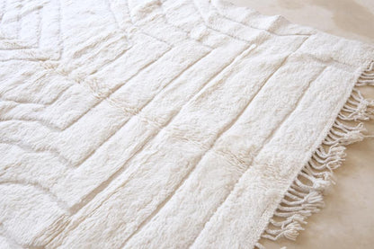 Moroccan White Beni Ourain Rug 8.1 x 6.9 ft / 247 x 212 cm - Surcoma