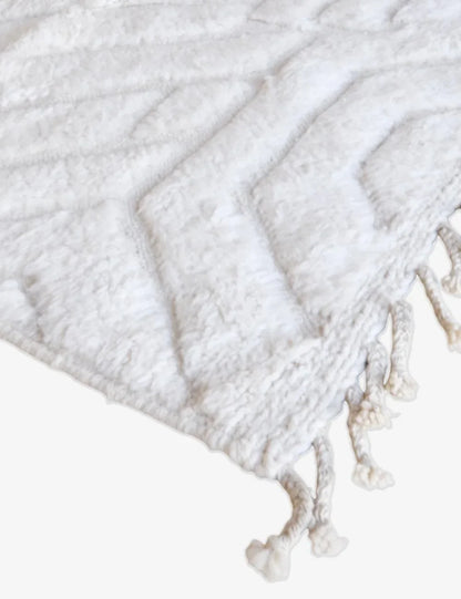 Moroccan Rug White 9.9 x 7.9 ft / 301 x 241 cm - Surcoma