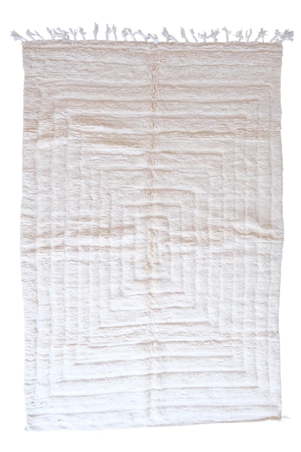 White Moroccan Wool Rug 9.5 x 6.2 ft / 290 x 190 cm