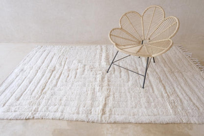 White Moroccan Wool Rug 9.5 x 6.2 ft / 290 x 190 cm - Surcoma