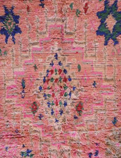 1990s Moroccan Handwoven Pink Boujad Rug 8.9 x 3.5 ft / 272 x 107 cm - Surcoma