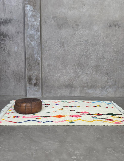 Artistic Azilal Berber Wool Rug 8.4 x 5 ft / 255 x 153 cm