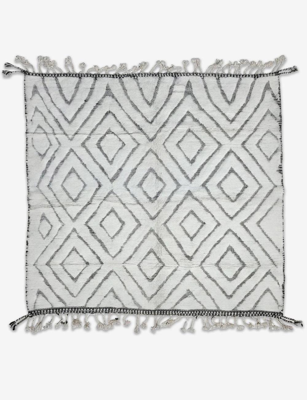 Beni Ourain Style Rug 9.3 x 8.6 ft / 283 x 262 cm