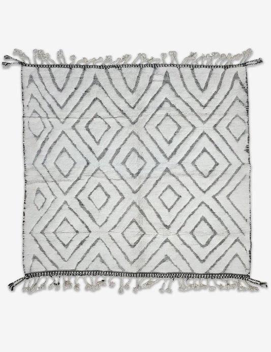 Beni Ourain Style Rug 9.3 x 8.6 ft / 283 x 262 cm
