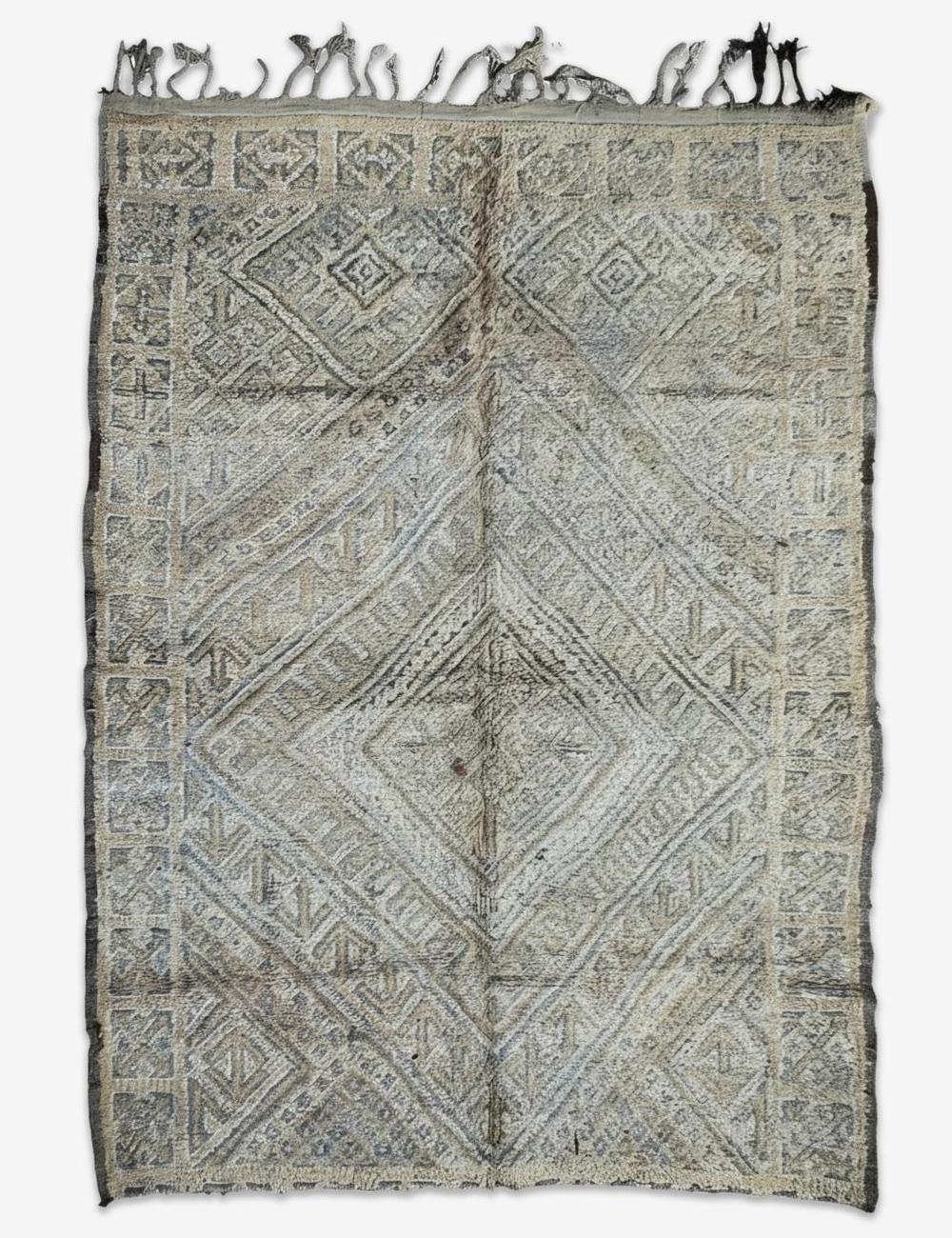 Vintage Beni M'Guild Faded Grey Nested Diamond Medallion Handwoven Wool Rug 10.5 x 6.96 ft / 320 x 212 cm