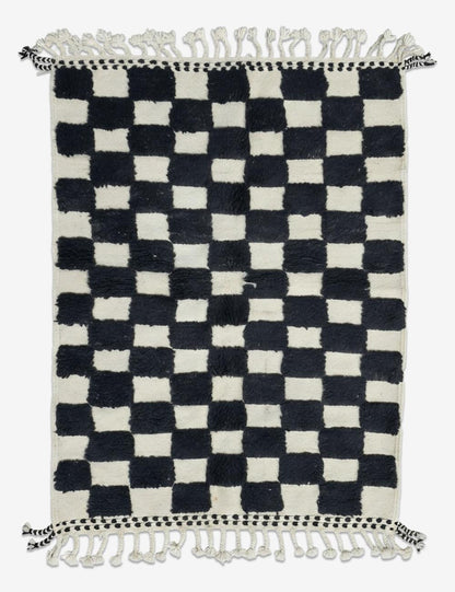 Black and White Checkerboard Wool Rug 4.9 x 3.67 ft / 149 x 112 cm