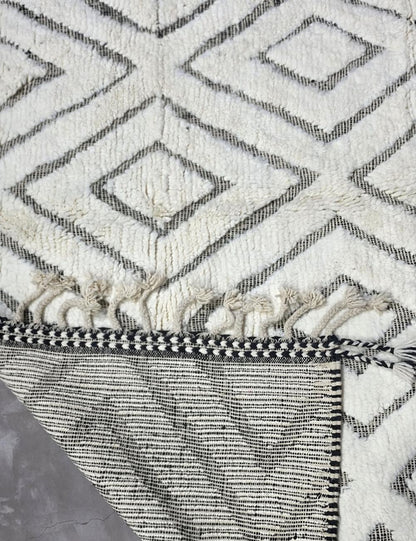 Beni Ourain Style Rug 9.3 x 8.6 ft / 283 x 262 cm