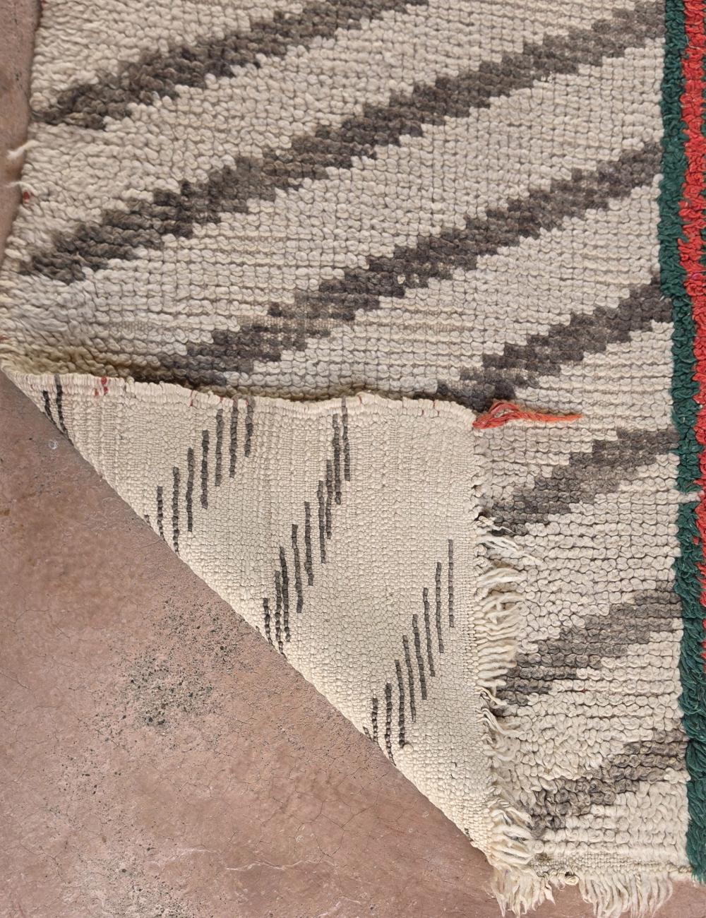 Abstract Striped Beige Azilal Area Rug 4.5 x 3.31 ft / 138 x 101 cm