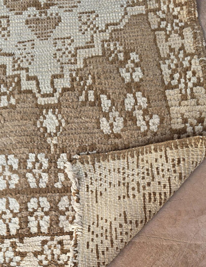 Vintage Earthy Medallion Azilal Rug 5.9 x 2.49 ft / 180 x 76 cm