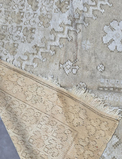 Vintage Honey Beige Moroccan Rug 10.3 x 5.4 ft / 313 x 165 cm