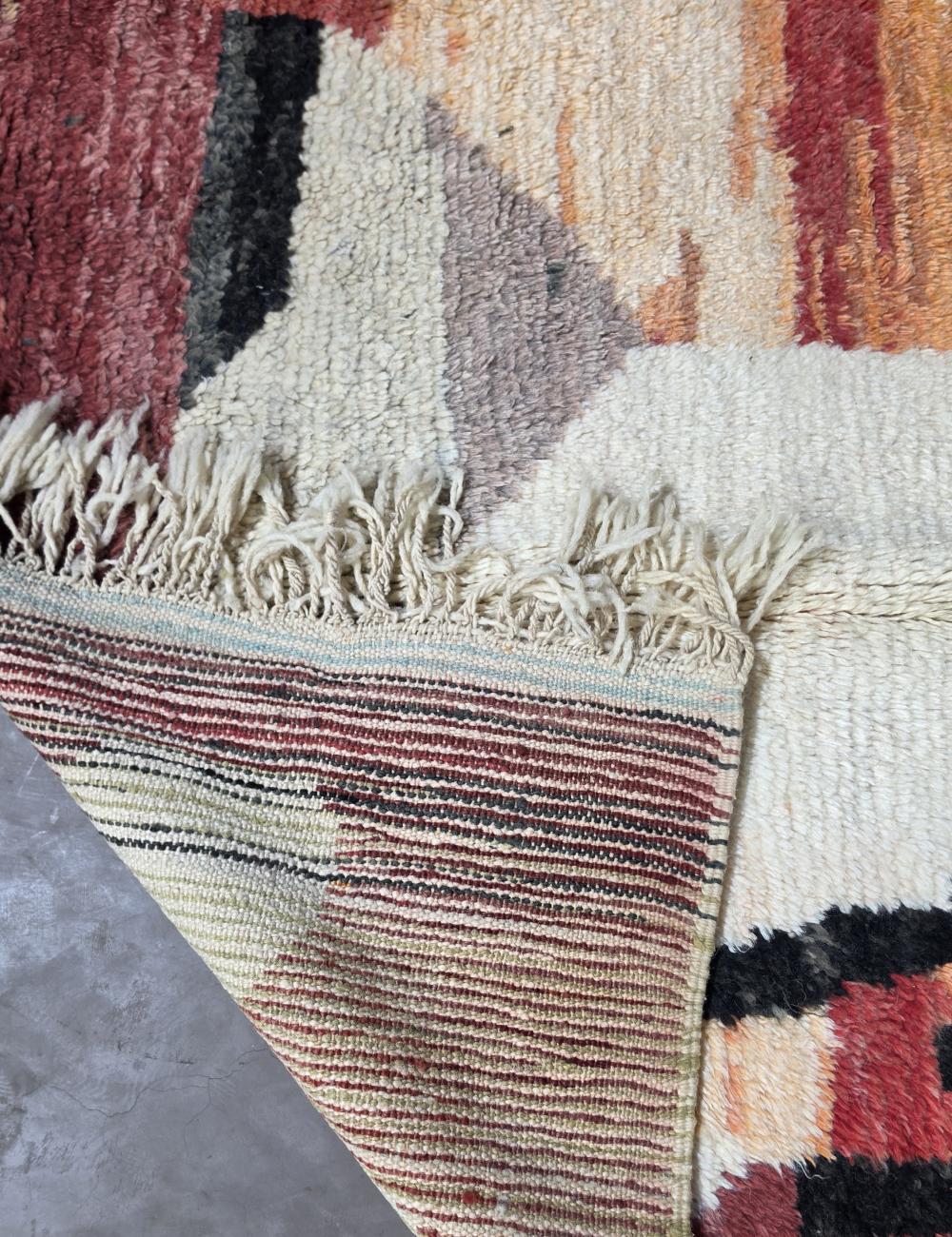 Maroon Wool Moroccan Rug 6.3 x 4.36 ft / 192 x 133 cm