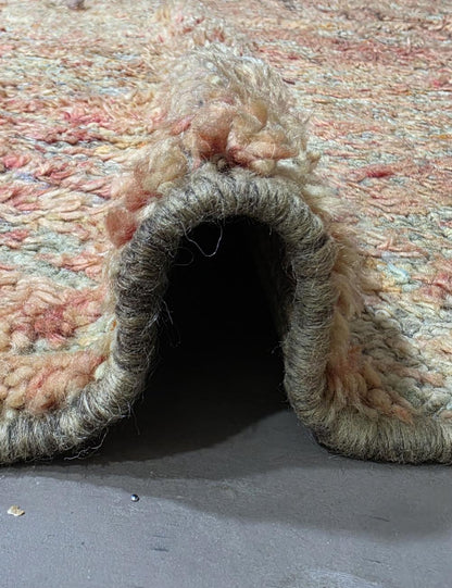 Vintage Beni M'Guild Rug 8.2 x 6 ft / 250 x 185 cm