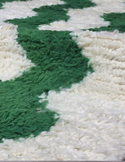 Green Wave Stripe Rug 10.1 x 8.2 ft / 307 x 252 cm