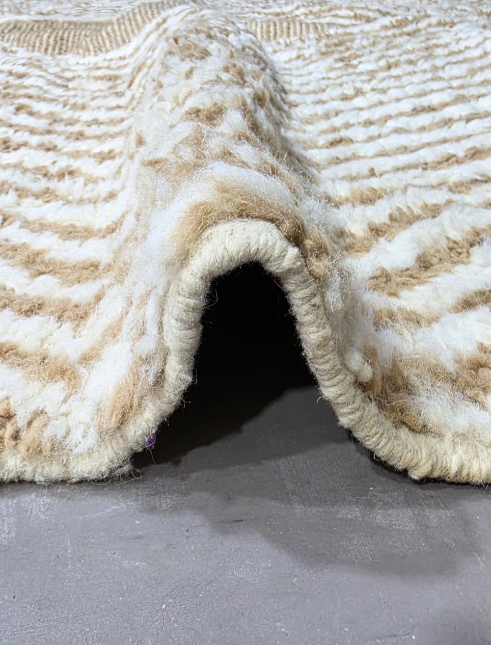 Handwoven Boujad Wool Rug Radiating Chevron 10 x 8.2 ft / 306 x 250 cm