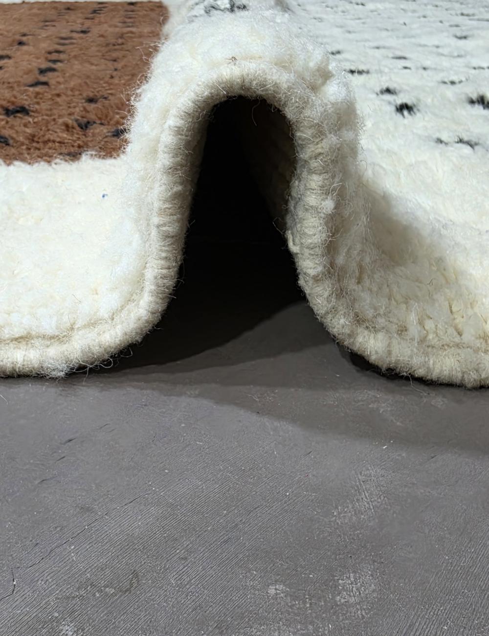 Ivory Custom Boujad Rug – Handmade Polka Dot Moroccan Wool Rug