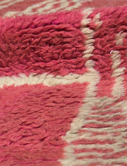 Raspberry Pink Freehand Linework Boujad Wool Rug 7.6 x 4.92 ft / 232 x 150 cm
