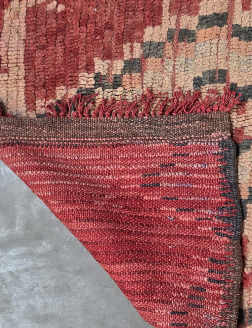 Vintage Boujad Wool Rug Red Cloud Medallion Diamond Lattice 4.6 x 2.95 ft / 139 x 90 cm