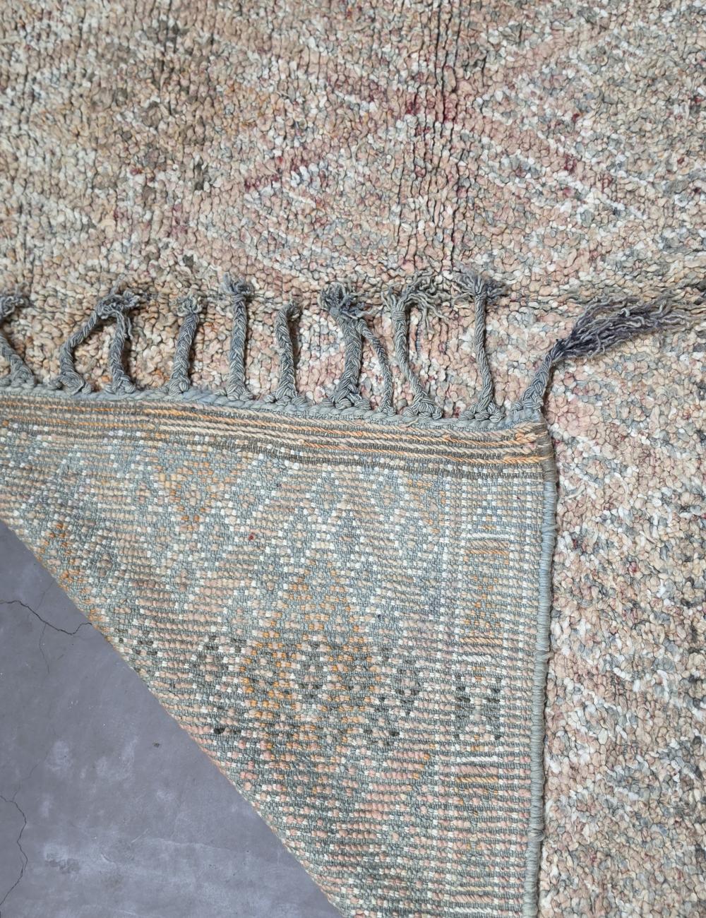Muted Grey Beige Subtle Diamond Hand-Knotted Boujad Wool Rug 9.8 x 6.56 ft / 300 x 200 cm