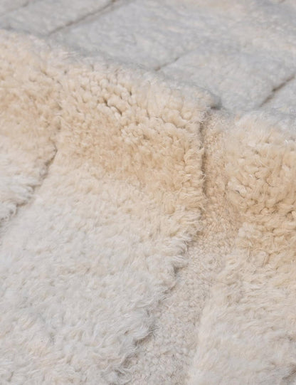 Modern Solid White Beni Ourain Rug 12.5 x 8.89 ft / 380 x 271 cm