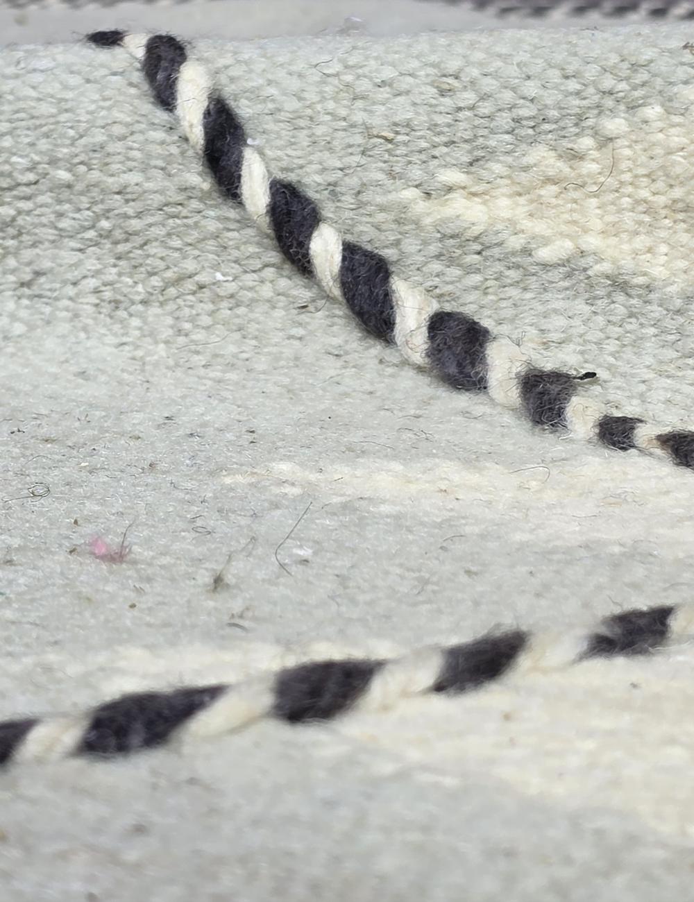 Flatwoven Diamond Lattice Boujad Wool Rug 9.4 x 6.36 ft / 285 x 194 cm