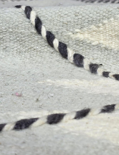 Flatwoven Diamond Lattice Boujad Wool Rug 9.4 x 6.36 ft / 285 x 194 cm