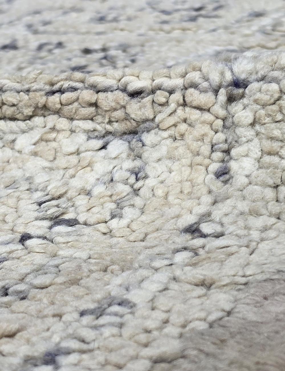 Modern Beni M'Guild Rug  11.3 x 6.73 ft / 343 x 205 cm