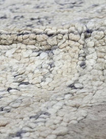 Modern Beni M'Guild Rug  11.3 x 6.73 ft / 343 x 205 cm