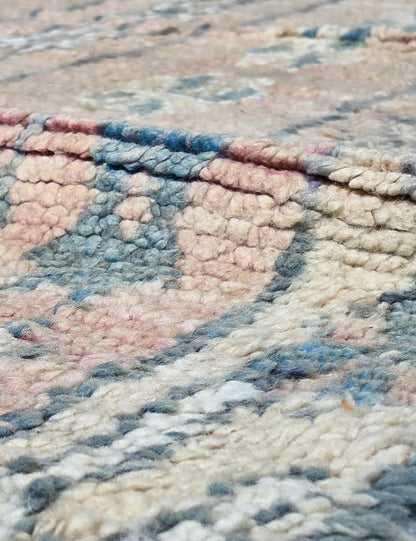 Coral Handwoven Medallion Rug 11 x 6.9 ft / 334 x 212 cm