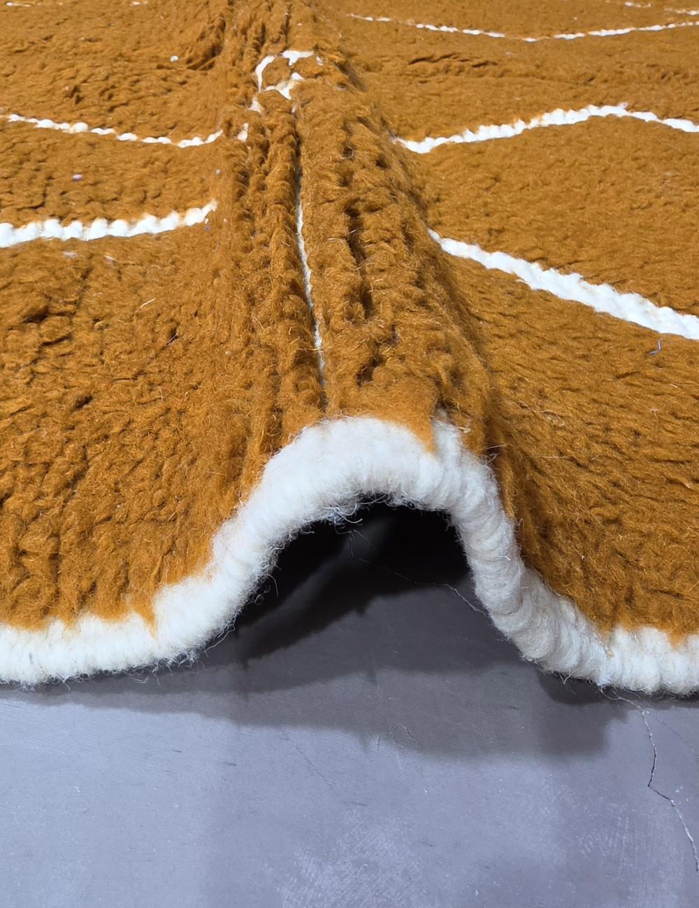 Contemporary Copper Berber Rug 5.1 x 4.1 ft / 156 x 125 cm