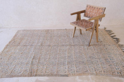 Handknotted Moroccan Rug 8.3 x 6.1 ft / 254 x 187 cm - Surcoma