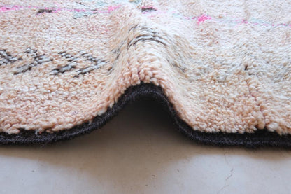 Authentic Pink Moroccan Wool Rug 9.5 x 5.4 ft / 290 x 165 cm - Surcoma