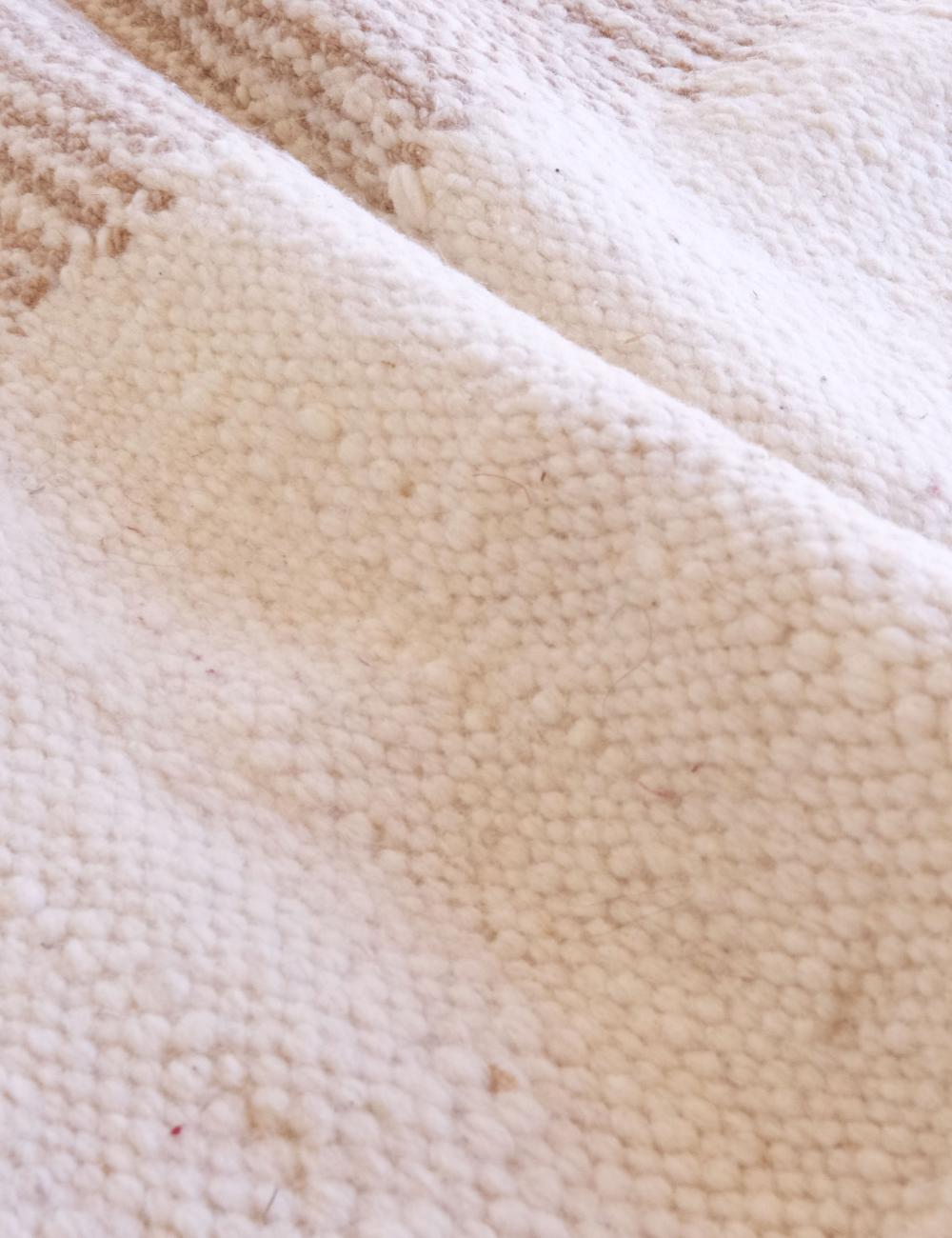 Beige Kilim Moroccan Wool Rug 8.4 x 3.4 ft / 255 x 105 cm