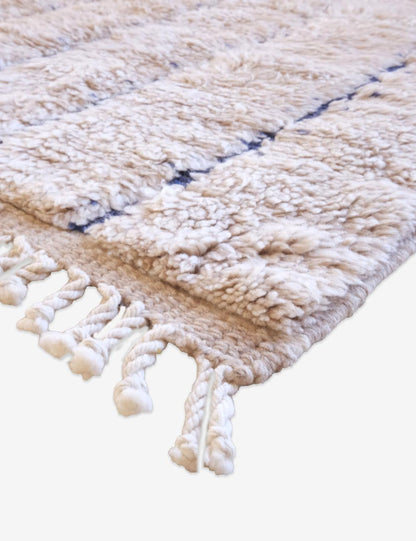 Beige Moroccan Accent Rug 4.3 x 3 ft / 130 x 94 cm